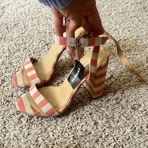 Express Tan/coral striped heel with ankle strap and stacked heel. Size 6.